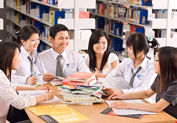 Giáo dục đại học cần đổi mới để nâng cao tính độc lập và khả năng phản biện của sinh viên. (Ảnh minh họa, nguồn: Báo Pháp Luật Thành phố Hồ Chí Minh)