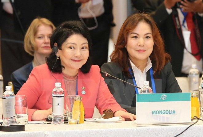 Các đại biểu dự phiên họp. (Ảnh: Doãn Tấn/TTXVN) Các đại biểu dự phiên họp. (Ảnh: Doãn Tấn/TTXVN)