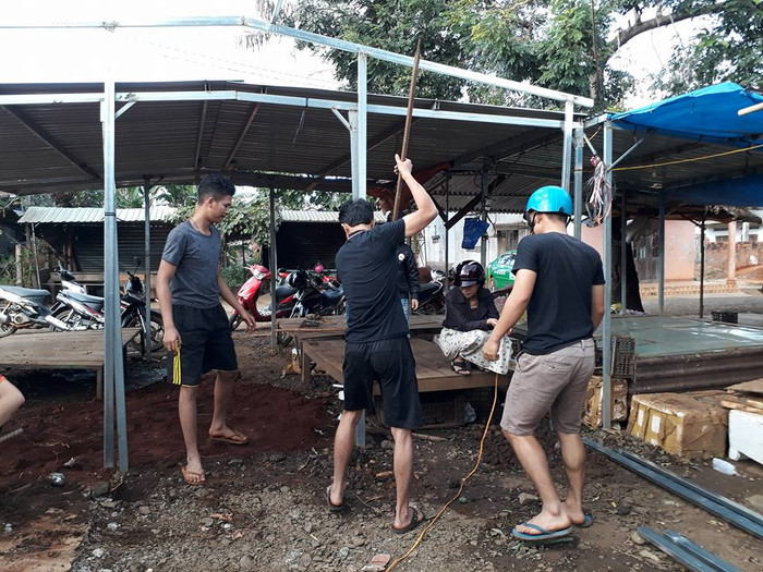 Các học sinh Trường Trung học phổ thông Trường Chinh (huyện Chư Sê, tỉnh Gia Lai) tham gia dự án. (Ảnh do tác giả cung cấp) Các học sinh Trường Trung học phổ thông Trường Chinh (huyện Chư Sê, tỉnh Gia Lai) tham gia dự án. (Ảnh do tác giả cung cấp)