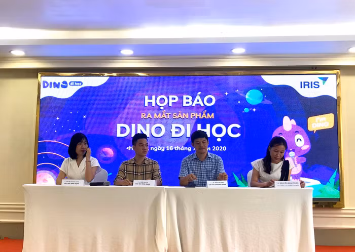 Ứng dụng Dino đi học kỳ vọng sẽ đi tiên phong giúp ích cho giáo dục gia đình và nhà trường (Ảnh:Nhật Minh)
