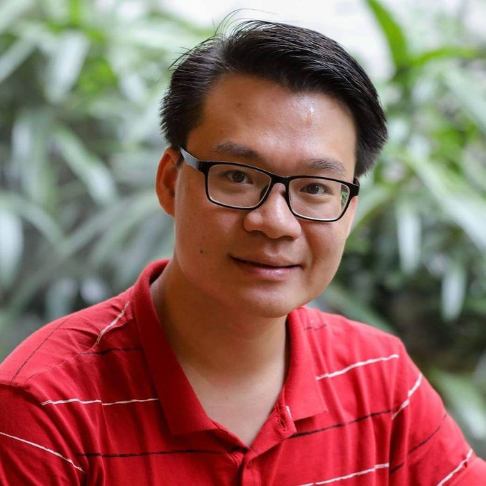 Theo thầy Vũ Khắc Ngọc, học thêm, dạy thêm tự nguyện, xuất phát từ nhu cầu của người dạy và người học thì hoạt động này không nên cấm. (Ảnh: NVCC) Theo thầy Vũ Khắc Ngọc, học thêm, dạy thêm tự nguyện, xuất phát từ nhu cầu của người dạy và người học thì hoạt động này không nên cấm. (Ảnh: NVCC)