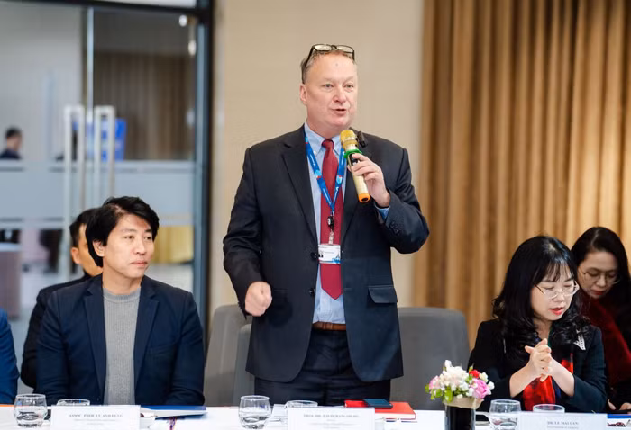 Giáo sư David Bangsberg – Hiệu trưởng VinUni phát biểu tại sự kiện.