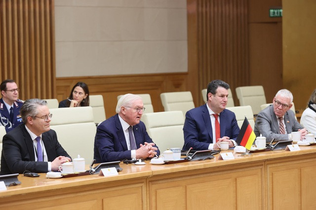 Tổng thống Đức Frank-Walter Steinmeier đánh giá cao sự phát triển kinh tế năng động của Việt Nam những năm qua. Ảnh: VGP/Nhật Bắc Tổng thống Đức Frank-Walter Steinmeier đánh giá cao sự phát triển kinh tế năng động của Việt Nam những năm qua. Ảnh: VGP/Nhật Bắc