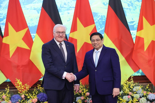 Thủ tướng Chính phủ Phạm Minh Chính và Tổng thống Đức Frank-Walter Steinmeier. Ảnh: VGP/Nhật Bắc Thủ tướng Chính phủ Phạm Minh Chính và Tổng thống Đức Frank-Walter Steinmeier. Ảnh: VGP/Nhật Bắc