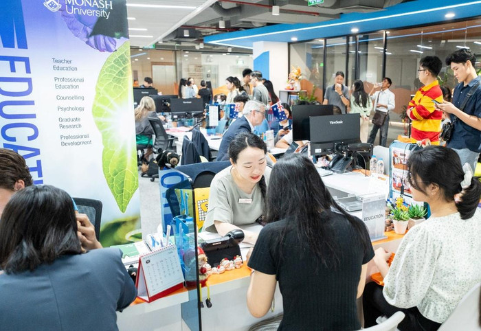 Học sinh, sinh viên có cơ hội tìm nhiều ngành nghề, chương trình học bổng giá trị khi tham dự các sự kiện, ngày hội du học. (Nguồn: IDP) Học sinh, sinh viên có cơ hội tìm nhiều ngành nghề, chương trình học bổng giá trị khi tham dự các sự kiện, ngày hội du học. (Nguồn: IDP)