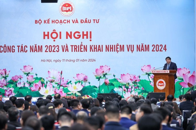 Bộ trưởng Bộ Kế hoạch và Đầu tư Nguyễn Chí Dũng phát biểu tại hội nghị. Ảnh: VGP/Nhật Bắc Bộ trưởng Bộ Kế hoạch và Đầu tư Nguyễn Chí Dũng phát biểu tại hội nghị. Ảnh: VGP/Nhật Bắc