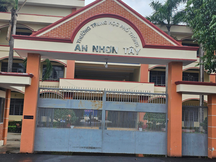 Trường trung học phổ thông An Nhơn Tây, huyện Củ Chi, Thành phố Hồ Chí Minh (ảnh minh họa: V.D) gdvn_AnNhonTay.jpg