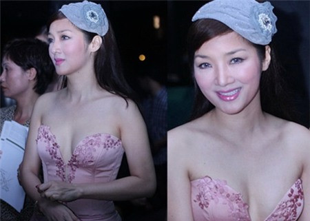 Cô cũng hay xuất hiện trong những bộ đồ táo bạo: không chỉ cúp ngực mà còn khoét sâu thêm chút nữa.