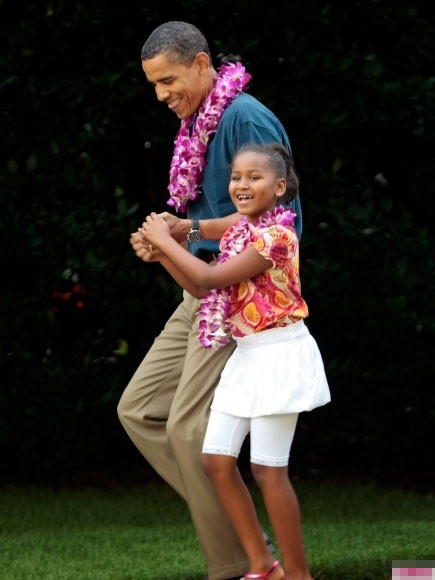 Sasha Obama tươi trẻ vào năm 2009, khi đố cô bé mới 8 tuổi Sasha Obama tươi trẻ vào năm 2009, khi đố cô bé mới 8 tuổi