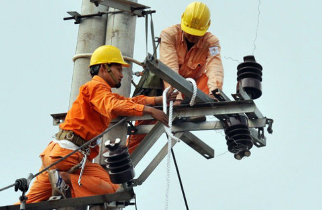Trong tháng 10, EVN và các đơn vị đã khởi công 8 công trình; hoàn thành đóng điện, đưa vào vận hành 18 công trình lưới điện từ 110 kV đến 500kV. Ảnh: EVN. Trong tháng 10, EVN và các đơn vị đã khởi công 8 công trình; hoàn thành đóng điện, đưa vào vận hành 18 công trình lưới điện từ 110 kV đến 500kV. Ảnh: EVN.
