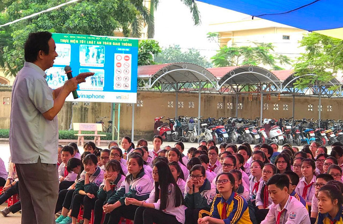 Thầy Trần Trí Dũng bàn về phẩm chất và năng lực học sinh trong chương trình mới ảnh 3 Thầy Trần Trí Dũng bàn về phẩm chất và năng lực học sinh trong chương trình mới ảnh 3