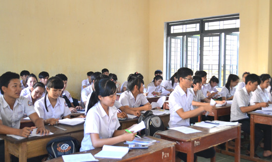 Thầy giáo lo lắng tương lai của những học sinh học theo kiểu đối phó với cha mẹ. (Ảnh minh họa: Baoquangngai.vn) Thầy giáo lo lắng tương lai của những học sinh học theo kiểu đối phó với cha mẹ. (Ảnh minh họa: Baoquangngai.vn)
