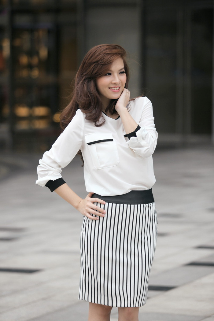 Bởi thế mà trong xu hướng năm nay, 2 gam màu này tiếp tục hoành hành trên sàn diễn của nhiều kinh đô thời trang thế giới. Bởi thế mà trong xu hướng năm nay, 2 gam màu này tiếp tục hoành hành trên sàn diễn của nhiều kinh đô thời trang thế giới.