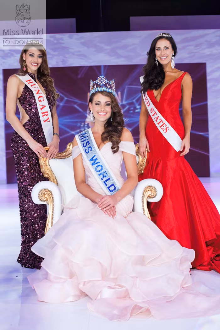 Tân hoa hậu thế giới 2014 Rolene Strauss và 2 Á hậu. Tân hoa hậu thế giới 2014 Rolene Strauss và 2 Á hậu.