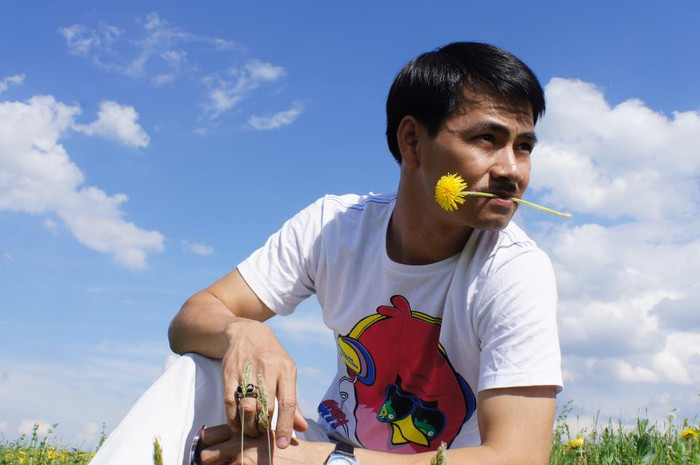 Rồi tới trung cảnh.