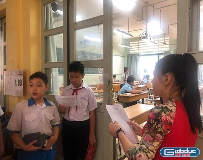 Thí sinh tham dự kỳ khảo sát năng lực vào lớp 6 của Trường trung học phổ thông chuyên Trần Đại Nghĩa (ảnh minh họa: V.D) gdvn-tdnghia3.jpg