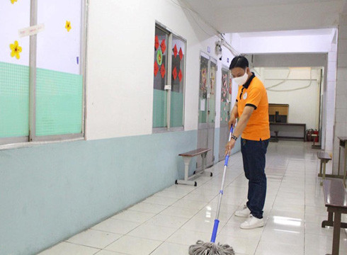 Thành phố Hồ Chí Minh tiếp tục cho 73.000 học sinh lớp 12 nghỉ đến hết 15/3 Thành phố Hồ Chí Minh tiếp tục cho 73.000 học sinh lớp 12 nghỉ đến hết 15/3