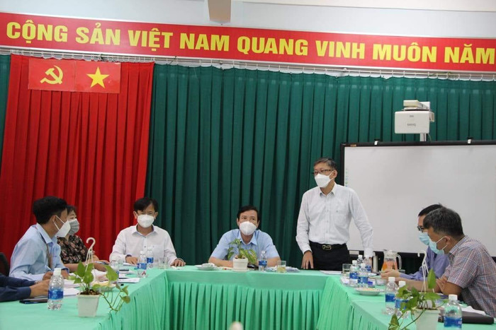 Ông Dương Trí Dũng - Phó Giám đốc Sở Giáo dục phát biểu tại buổi làm việc (ảnh: CTV) Ông Dương Trí Dũng - Phó Giám đốc Sở Giáo dục phát biểu tại buổi làm việc (ảnh: CTV)