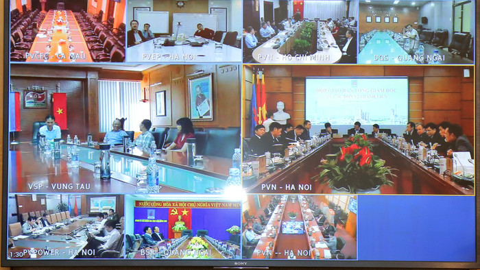 Họp CEO tại các điểm cầu.