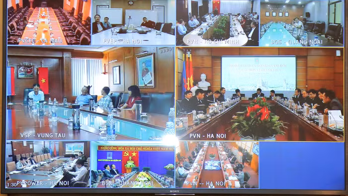 Họp CEO tại các điểm cầu.