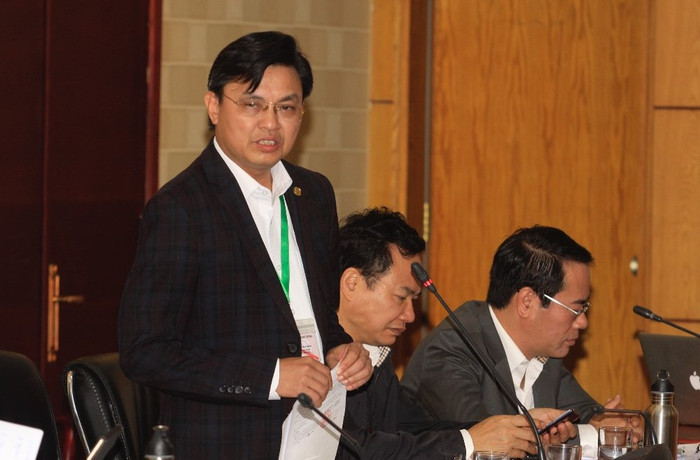 Ông Hoàng Văn Thức cho biết, chỉ cấp Giấy xác nhận đối với nhập khẩu phế liệu làm nguyên liệu sản xuất. Ảnh: V.P