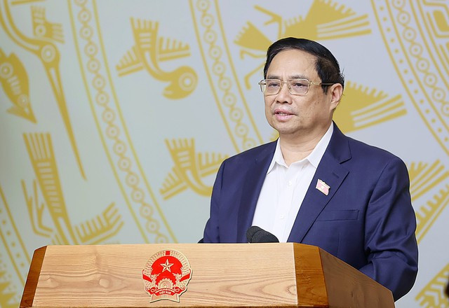 Thủ tướng đề nghị các đại biểu tập trung vào phân tích những khó khăn, rào cản và đề xuất các phương hướng, giải pháp cụ thể, thiết thực để đạt được mục tiêu cải cách hành chính năm 2023. Ảnh: VGP/Nhật Bắc Thủ tướng đề nghị các đại biểu tập trung vào phân tích những khó khăn, rào cản và đề xuất các phương hướng, giải pháp cụ thể, thiết thực để đạt được mục tiêu cải cách hành chính năm 2023. Ảnh: VGP/Nhật Bắc