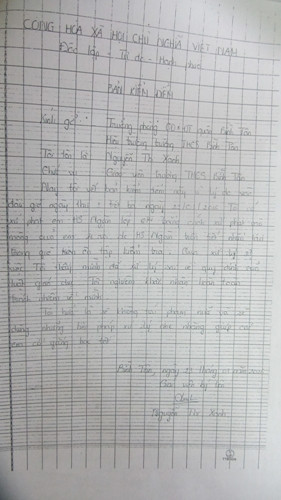 Bản kiểm điểm vì việc đã đánh học sinh của cô giáo Xanh (ảnh: P.L) Bản kiểm điểm vì việc đã đánh học sinh của cô giáo Xanh (ảnh: P.L)