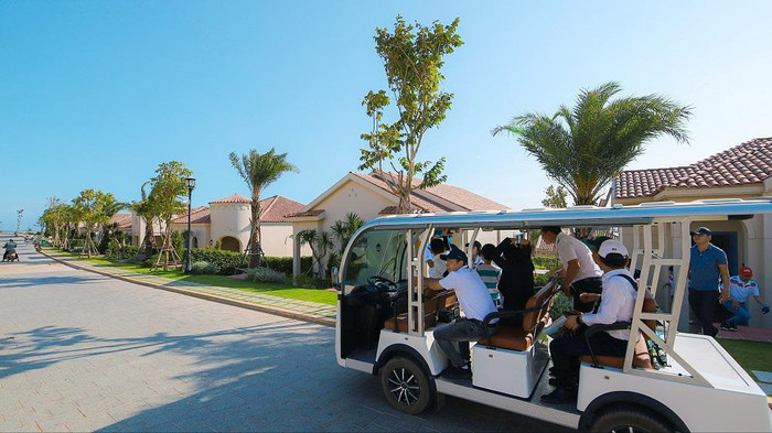 Khách hàng tham quan NovaHills Mui Ne. Khách hàng tham quan NovaHills Mui Ne.