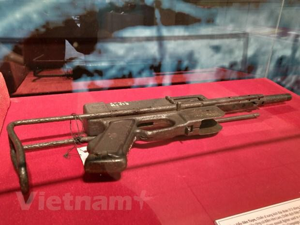 Khẩu súng của chiến sỹ Đại đoàn 312 tại chiến dịch Điện Biên Phủ. (Ảnh: Minh Thu/Vietnam+) Khẩu súng của chiến sỹ Đại đoàn 312 tại chiến dịch Điện Biên Phủ. (Ảnh: Minh Thu/Vietnam+)