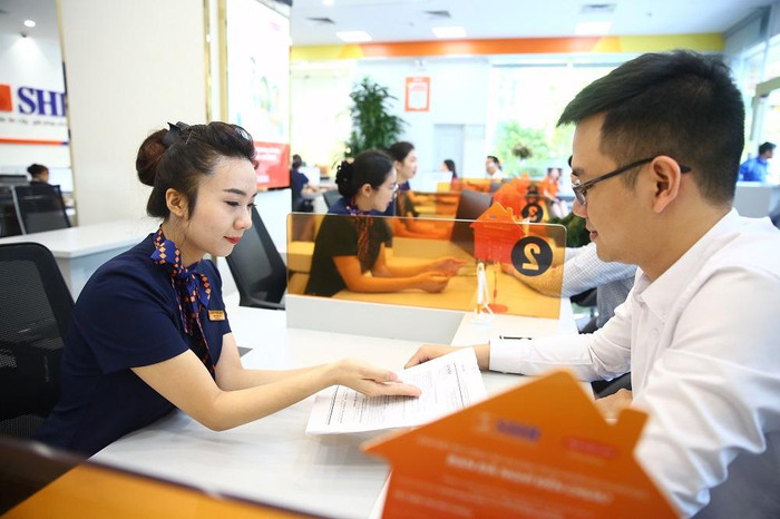 Ngân hàng SHB vừa công bố kế hoạch kinh doanh năm 2021, cụ thể lợi nhuận trước thuế tăng trưởng 70% so với năm 2020. Ngân hàng SHB vừa công bố kế hoạch kinh doanh năm 2021, cụ thể lợi nhuận trước thuế tăng trưởng 70% so với năm 2020.