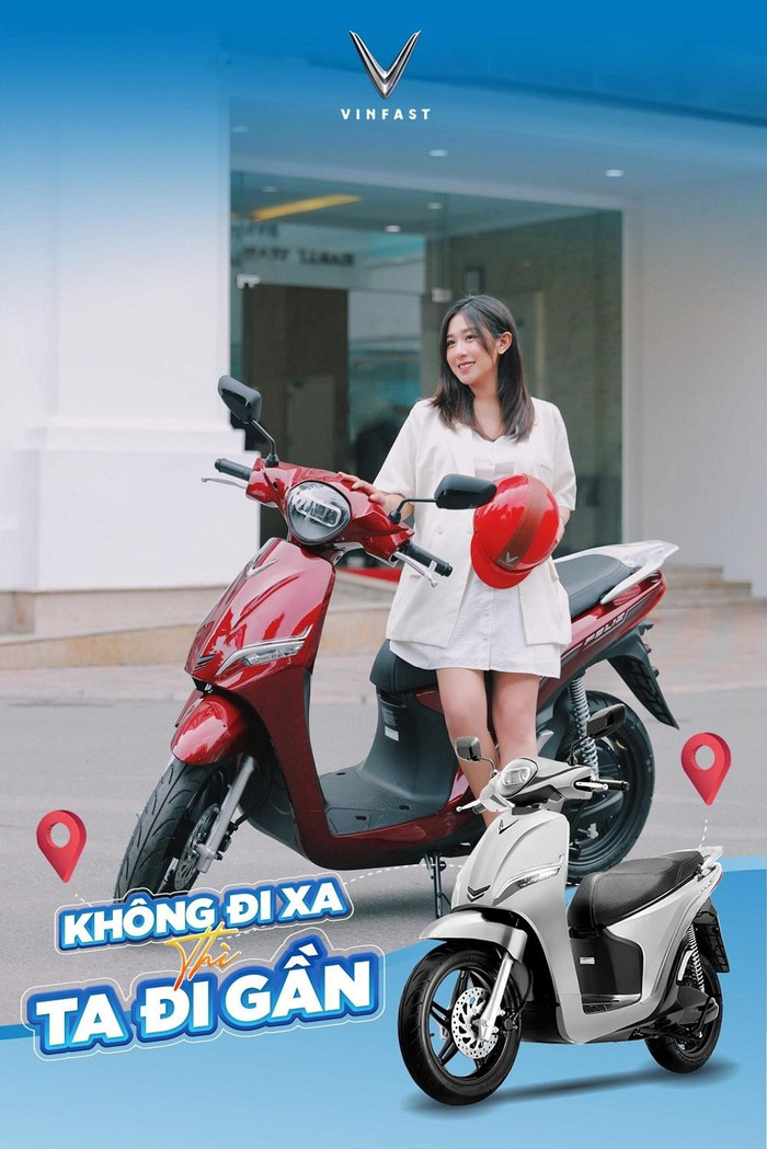 Hot Mom Trang Lou bên chiếc xe điện Feliz mới của VinFast Hot Mom Trang Lou bên chiếc xe điện Feliz mới của VinFast