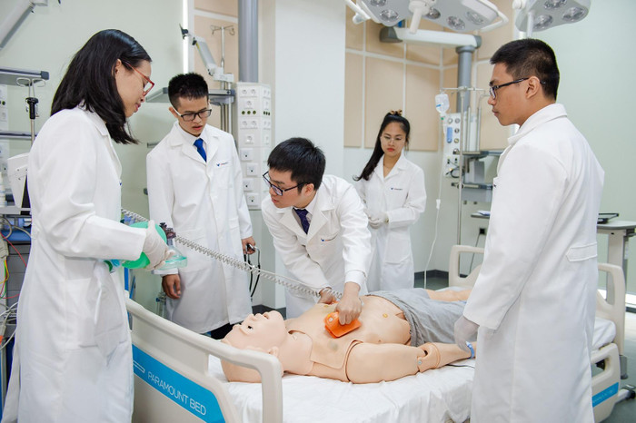 Chương trình Cử nhân Điều dưỡng tại VinUni được phát triển với những tiêu chuẩn cao nhất về đào tạo Chương trình Cử nhân Điều dưỡng tại VinUni được phát triển với những tiêu chuẩn cao nhất về đào tạo