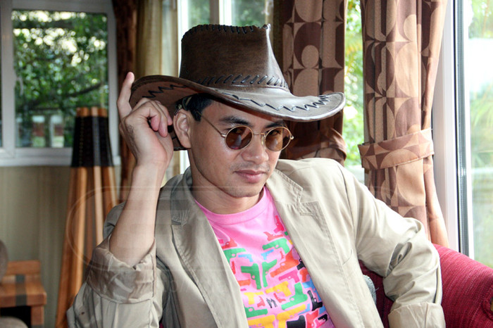 Trong Táo Quân 2012, Xuân Bắc bị khán giả chê diễn nhạt. Tuy nhiên, Đạo diễn Đỗ Thanh Hải lý giải: Đó không phải do Xuân Bắc kém tài năng mà kịch bản chương trình là như vậy. Ảnh: Văn Trinh Trong Táo Quân 2012, Xuân Bắc bị khán giả chê diễn nhạt. Tuy nhiên, Đạo diễn Đỗ Thanh Hải lý giải: Đó không phải do Xuân Bắc kém tài năng mà kịch bản chương trình là như vậy. Ảnh: Văn Trinh