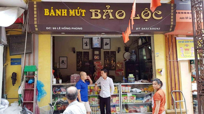 Cơ sở bánh trung thu Bảo Lộc tại 59 Lê Hồng Phong, quận Hà Đông, Hà Nội bị Cục quản lý thị trường Hà Nội xử phạt 30 triệu và đình chỉ hoạt động 1 tháng. Cơ sở bánh trung thu Bảo Lộc tại 59 Lê Hồng Phong, quận Hà Đông, Hà Nội bị Cục quản lý thị trường Hà Nội xử phạt 30 triệu và đình chỉ hoạt động 1 tháng.