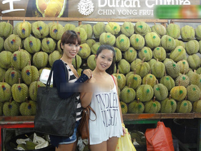 Em gái Hà Anh mộc mạc ngoài đời