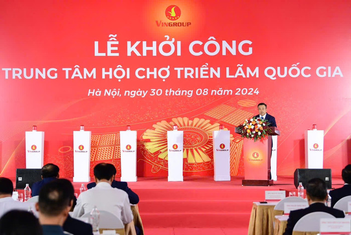 Ông Trần Sỹ Thanh - Ủy viên Trung ương Đảng, Phó Bí thư Thành ủy, Chủ tịch Ủy ban nhân dân thành phố Hà Nội phát biểu tại Lễ Khởi công Trung tâm Hội chợ Triển lãm Quốc gia - công trình trọng điểm tại thành phố Hà Nội. A3 (12).jpg