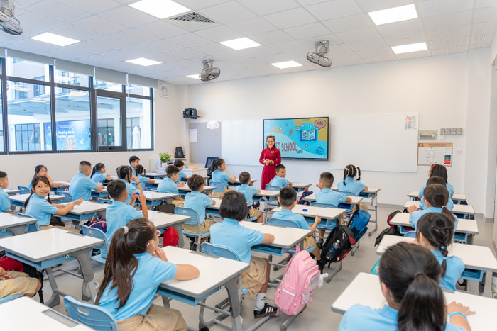 Vinsers lập mục tiêu năm học mới trong ngày đầu tới lớp. Anh 10.jpg