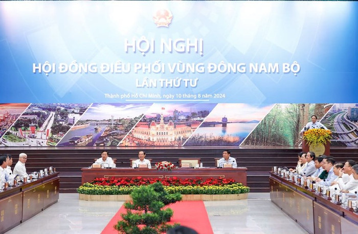 Thủ tướng Phạm Minh Chính, Chủ tịch Hội đồng điều phối vùng Đông Nam Bộ chủ trì Hội nghị lần thứ 4 của Hội đồng. Ảnh: VGP/Nhật Bắc Thủ tướng Phạm Minh Chính, Chủ tịch Hội đồng điều phối vùng Đông Nam Bộ chủ trì Hội nghị lần thứ 4 của Hội đồng. Ảnh: VGP/Nhật Bắc