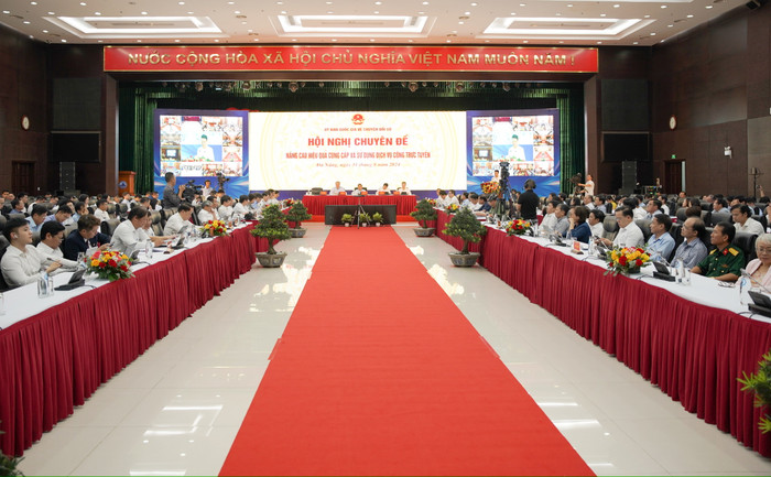 Toàn cảnh hội nghị. Toàn cảnh hội nghị.jpg