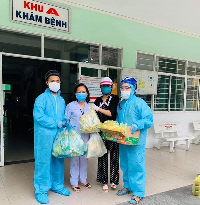 Những suất ăn thấm đẫm tình người trong dịch Covid của thầy giáo dạy Ngữ văn ảnh 2