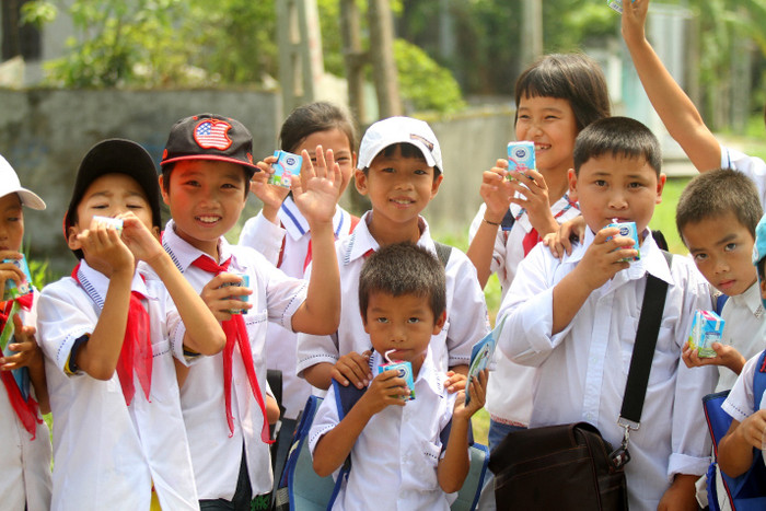 Dinh dưỡng cân bằng là nền tảng nâng cao thể chất của trẻ. Dinh dưỡng cân bằng là nền tảng nâng cao thể chất của trẻ.