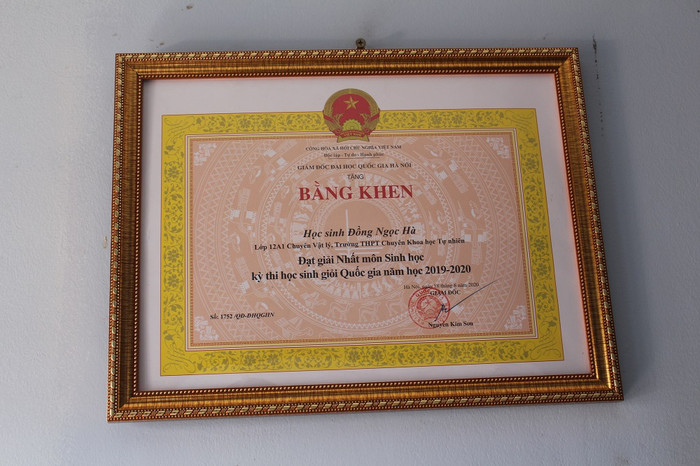 Đồng Ngọc Hà đạt giải Nhất môn Sinh học kì thi học sinh giỏi Quốc gia năm học 2019 – 2020 (Ảnh: Kim Anh)