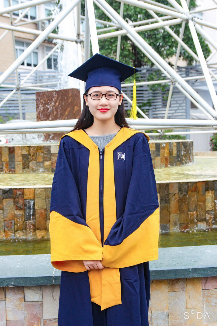 Vũ Thị Hồng Nhung trở thành thủ khoa đầu ra của Trường Đại học Xây dựng năm 2020. (Ảnh: Nhân vật cung cấp) Vũ Thị Hồng Nhung trở thành thủ khoa đầu ra của Trường Đại học Xây dựng năm 2020. (Ảnh: Nhân vật cung cấp)