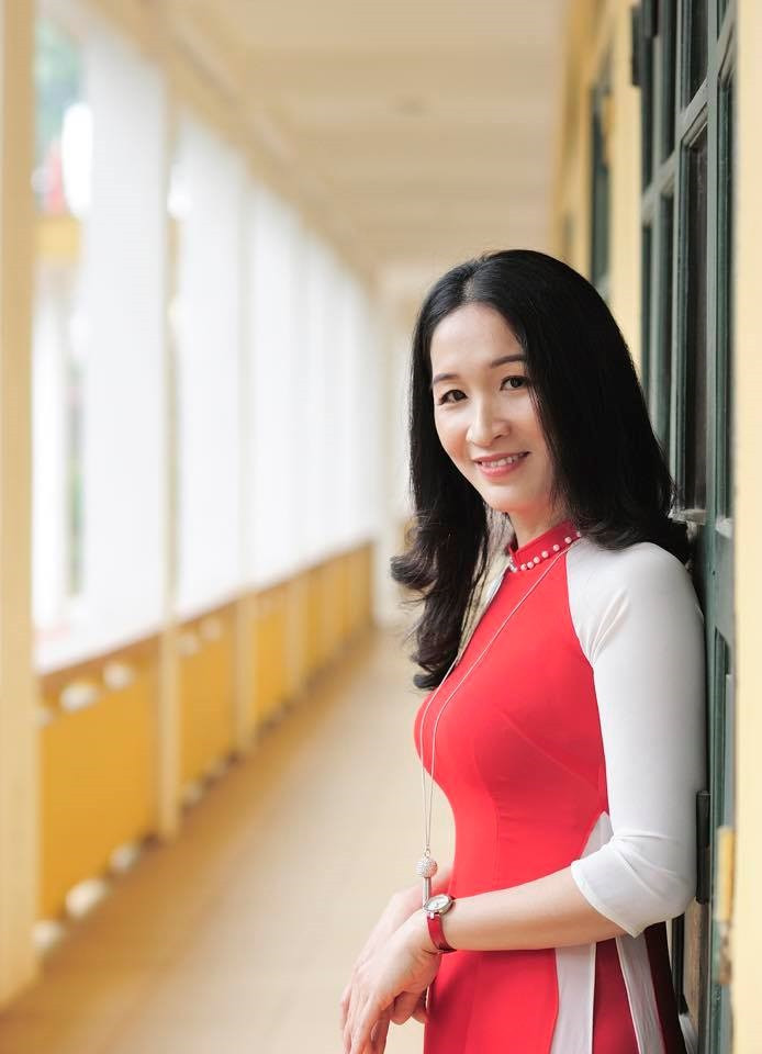 Cô Trần Thị Phương Loan, giáo viên Trường Trung học Phổ thông Xuân Hòa, Phúc Yên, Vĩnh Phúc. (Ảnh: Nhân vật cung cấp) Cô Trần Thị Phương Loan, giáo viên Trường Trung học Phổ thông Xuân Hòa, Phúc Yên, Vĩnh Phúc. (Ảnh: Nhân vật cung cấp)
