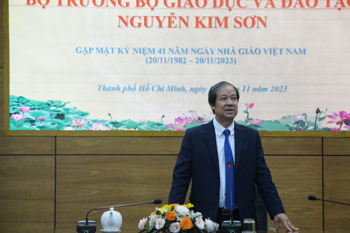 Bộ trưởng Nguyễn Kim Sơn phát biểu tại buổi gặp gỡ (ảnh: V.D) Bộ trưởng Nguyễn Kim Sơn phát biểu tại buổi gặp gỡ (ảnh: V.D)