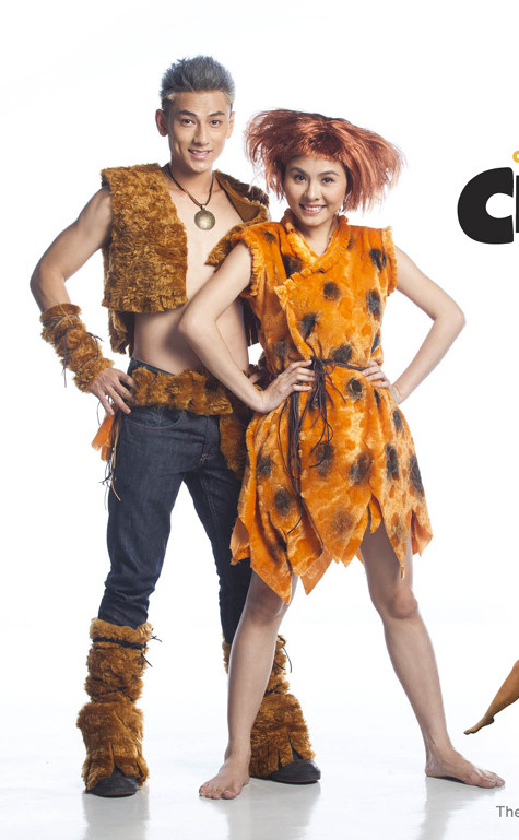 Sau cuộc thay đổi địa chấn nhà Croods khám phá ra một thế giới đáng kinh ngạc hoàn toàn mới với những sinh vật tuyệt vời. Hành trình của nhà Croods đi qua những mảnh đất với những cảnh quan lung linh, ngoạn mục, như đưa họ đến một thế giới khác. Sau cuộc thay đổi địa chấn nhà Croods khám phá ra một thế giới đáng kinh ngạc hoàn toàn mới với những sinh vật tuyệt vời. Hành trình của nhà Croods đi qua những mảnh đất với những cảnh quan lung linh, ngoạn mục, như đưa họ đến một thế giới khác.