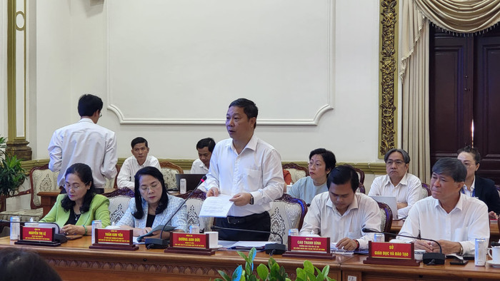 Ông Dương Anh Đức - Phó Chủ tịch Ủy ban Nhân dân Thành phố Hồ Chí Minh phát biểu (ảnh: P.L)