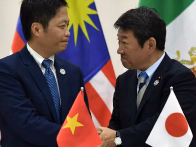 Tiến sĩ Nguyễn Minh Phong cảnh báo về áp lực của nền kinh tế ảnh 4