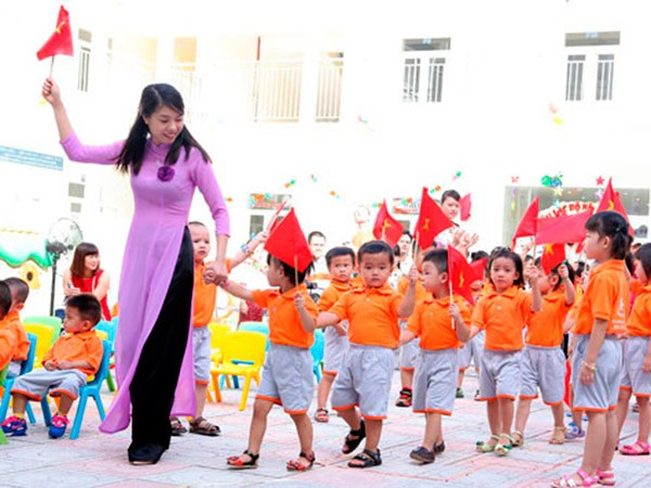 Bao giờ nghề giáo mới đủ sức hút với những học sinh giỏi? Ảnh minh hoạ: caodangsuphamhanoi.edu.vn Bao giờ nghề giáo mới đủ sức hút với những học sinh giỏi? Ảnh minh hoạ: caodangsuphamhanoi.edu.vn