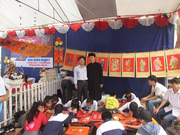 Tác giả và nghệ nhân Đào Đình Trung Tác giả và nghệ nhân Đào Đình Trung